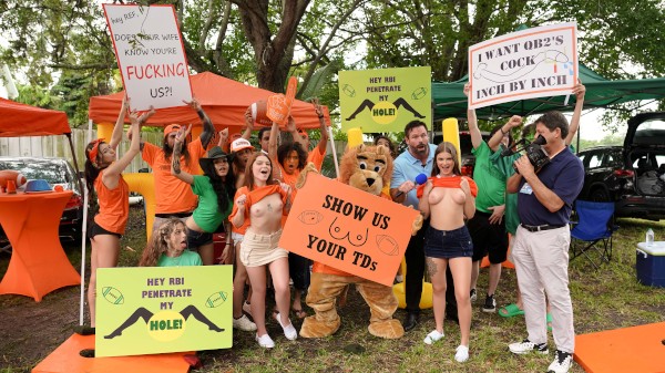 Crazy College GFs / Realitykings - Katerina Deville, Sky Wonderland, Oliver Flynn, GI Joey Game Day Tail / 25.11.2024