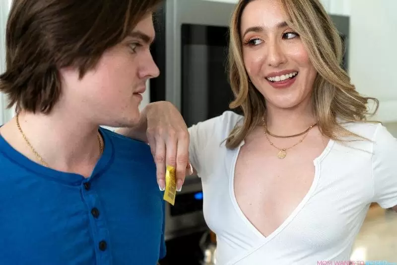 New  Sophia Cruise Preparing For My Stepsons Big Date (12-09-2026) Hardcore  Milf  Roleplay  Family  Stepmom  Creampie  ILUVY  lulustream.com