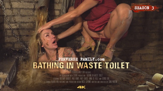 Perversefamily / Bathing in Waste Toilet / Perverse Family 3 part 20