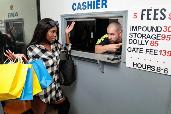 Round and Brown / Realitykings - Tori Montana Impounding Her / 26.12.2019